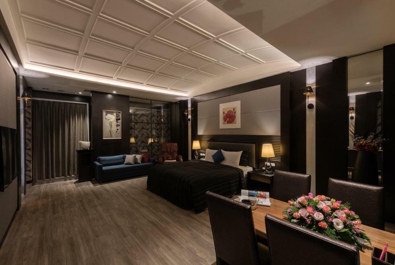 麗馨汽車旅館 Leesing Motel Kaohsiung Exterior foto