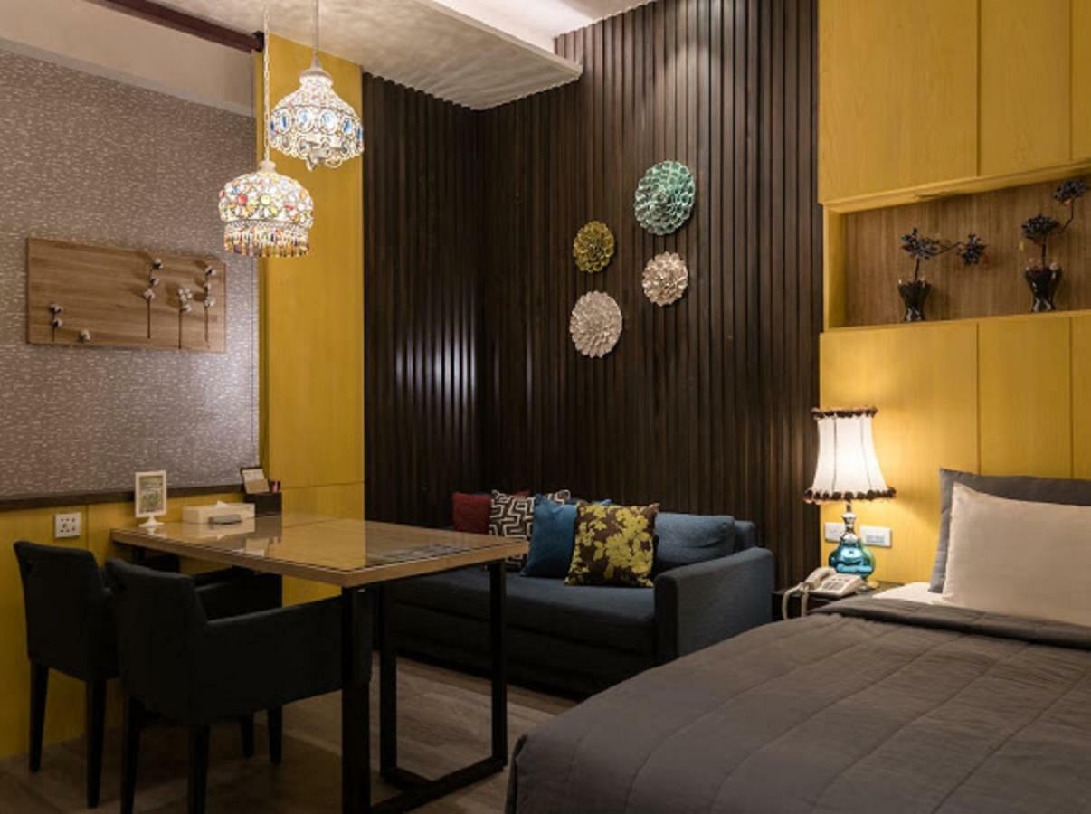 麗馨汽車旅館 Leesing Motel Kaohsiung Exterior foto